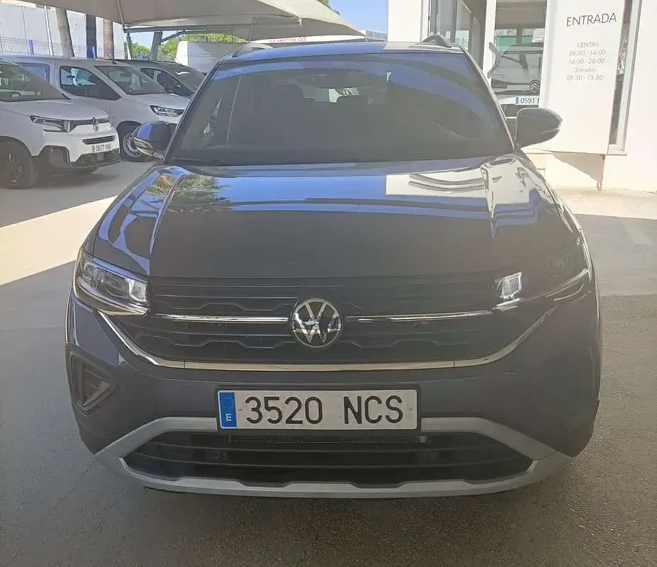 Usado VW T-Cross 116 CV (85 kW) 2025 Gris SUV