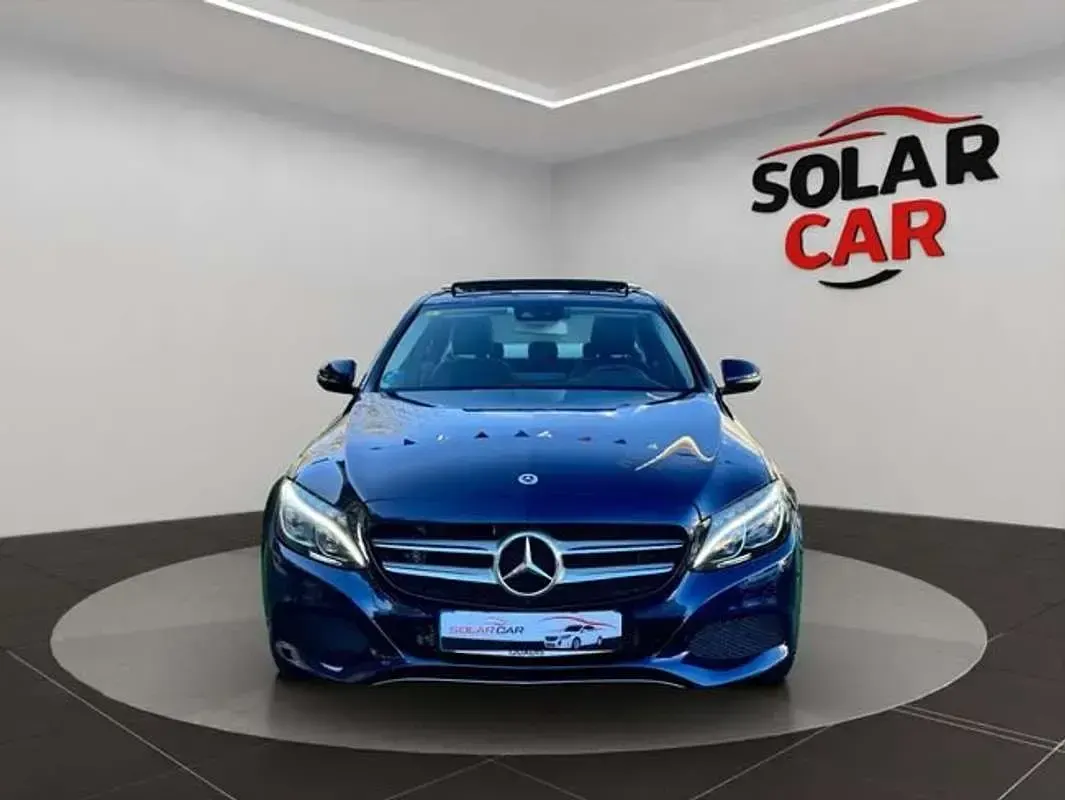 Usado Mercedes C350e 213 CV (156 kW) 2018 Azul Berlina