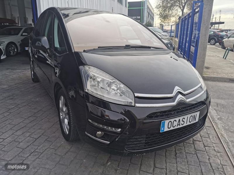 Usado Citroën C4 Picasso 112 CV (82 kW) 2012 Negro Monovolumen