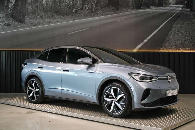 Usado VW ID.5 GTX 219 kW (299 CV) 2022 Gris SUV