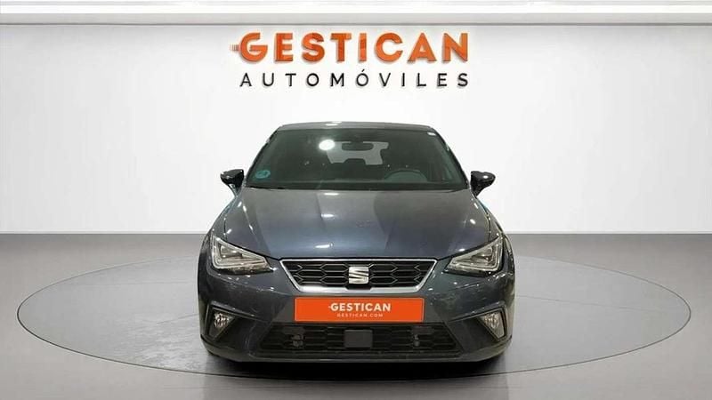 Usado Seat Ibiza FR 116 HP (85 kW) 2025 Cinzento Sedan