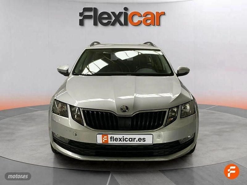 Usado Skoda Octavia Ambition 115 CV (84 kW) 2019 Gris Familiar