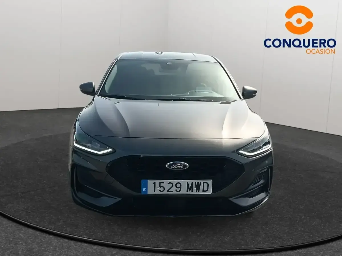 Usado Ford Focus ST-Line X 125 CV (91 kW) 2024 Gris / plata Berlina