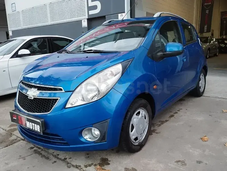 Usado Chevrolet Spark LS 81 CV (59 kW) 2010 Azul Utilitario