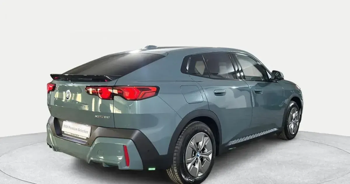 Usado BMW iX2 230 kW (313 CV) 2025 SUV