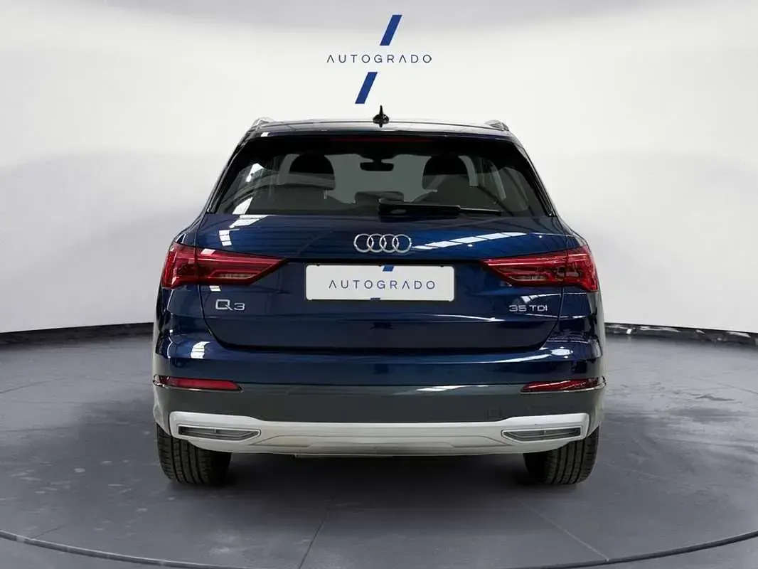 Usado Audi Q3 Advanced 150 CV (110 kW) 2023 Azul SUV