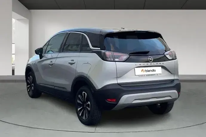 Usado Opel Crossland Elegance 110 CV (80 kW) 2024 SUV