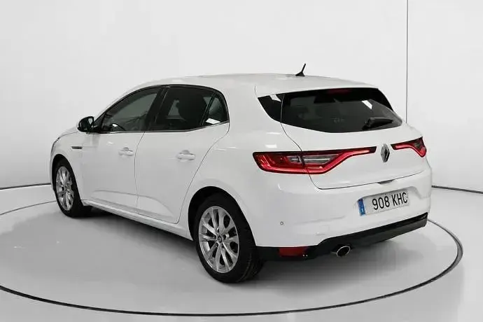 Usado Renault Mégane Zen 110 CV (80 kW) 2018