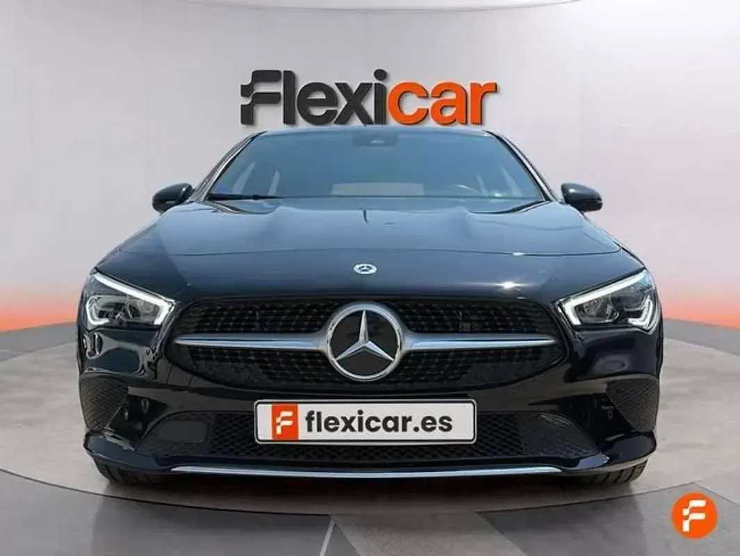 Usado Mercedes CLA250e Shooting Brake 218 CV (160 kW) 2023 Negro Familiar
