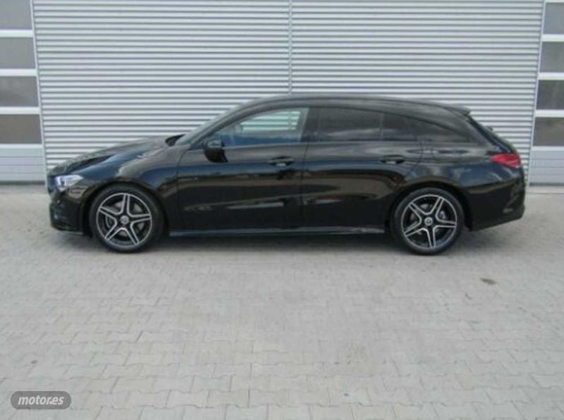 Negro Usado 2019 Mercedes CLA200 AMG Familiar | 34.900 € (Caro) - Imagen 1/4