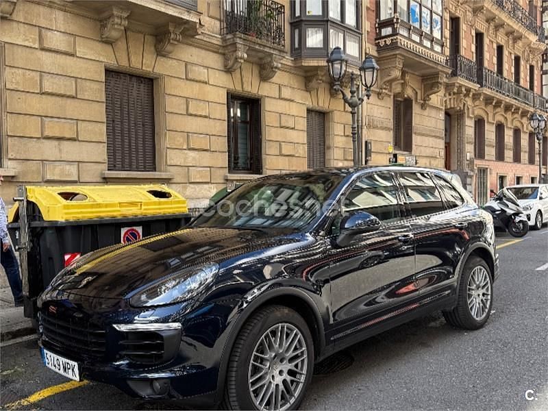 Azul Usado 2017 Porsche Cayenne SUV | 39.500 € (Caro) - Imagen 1/4