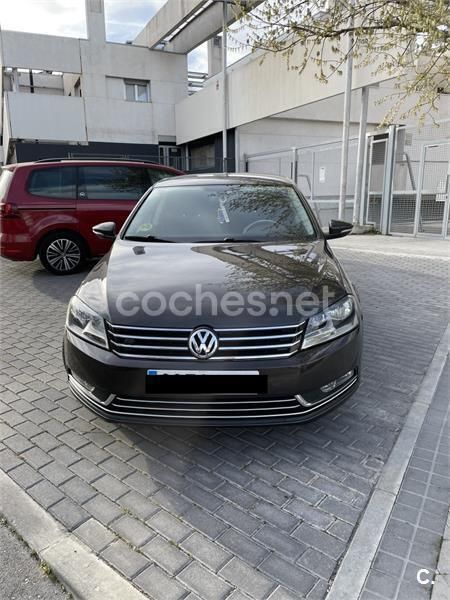 Marrón Usado 2014 VW Passat Berlina | 11.000 € (Precio justo) - Imagen 1/4