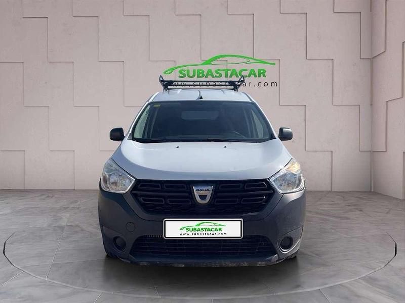 Usado Dacia Dokker Essentiel 75 CV (55 kW) 2019 Blanco Monovolumen