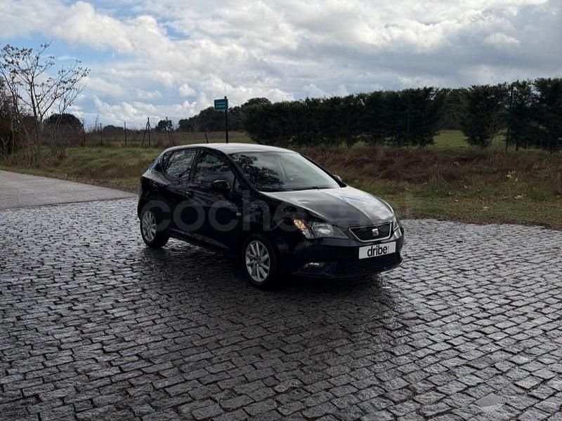 Usado Seat Ibiza Style 90 CV (66 kW) 2017 Negro Berlina