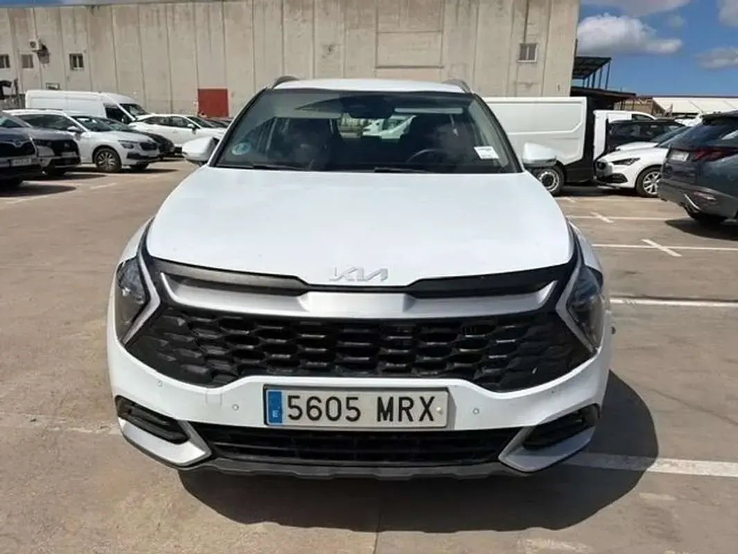 Usado Kia Sportage 162 CV (119 kW) 2024 Blanco SUV