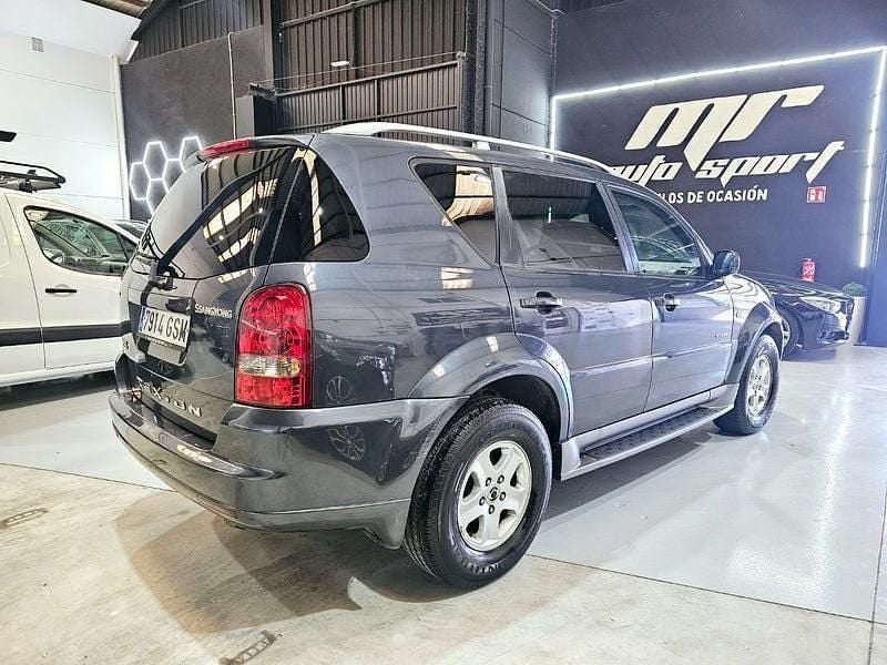Usado Ssangyong (KGM) Rexton II 165 CV (121 kW) 2010 Azul SUV