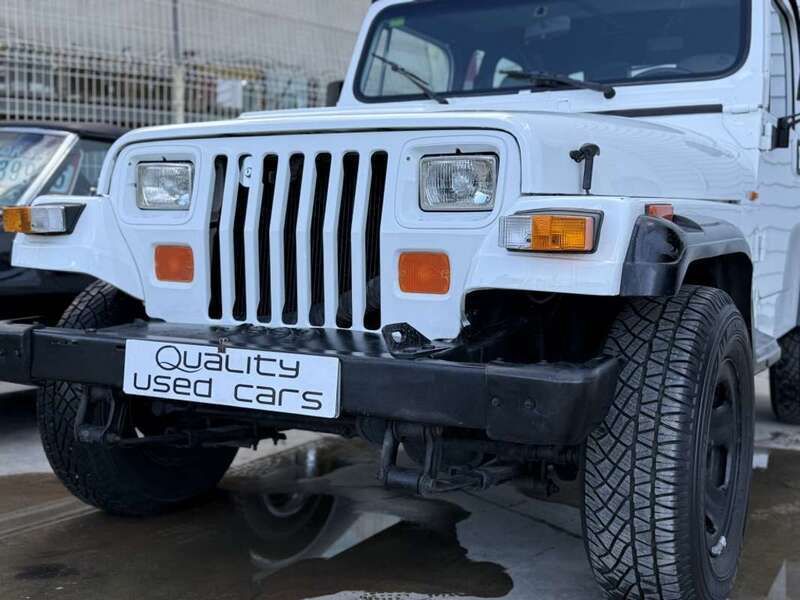 Blanco Usado 1995 Jeep Wrangler SUV | 16.995 € - Imagen 1/4