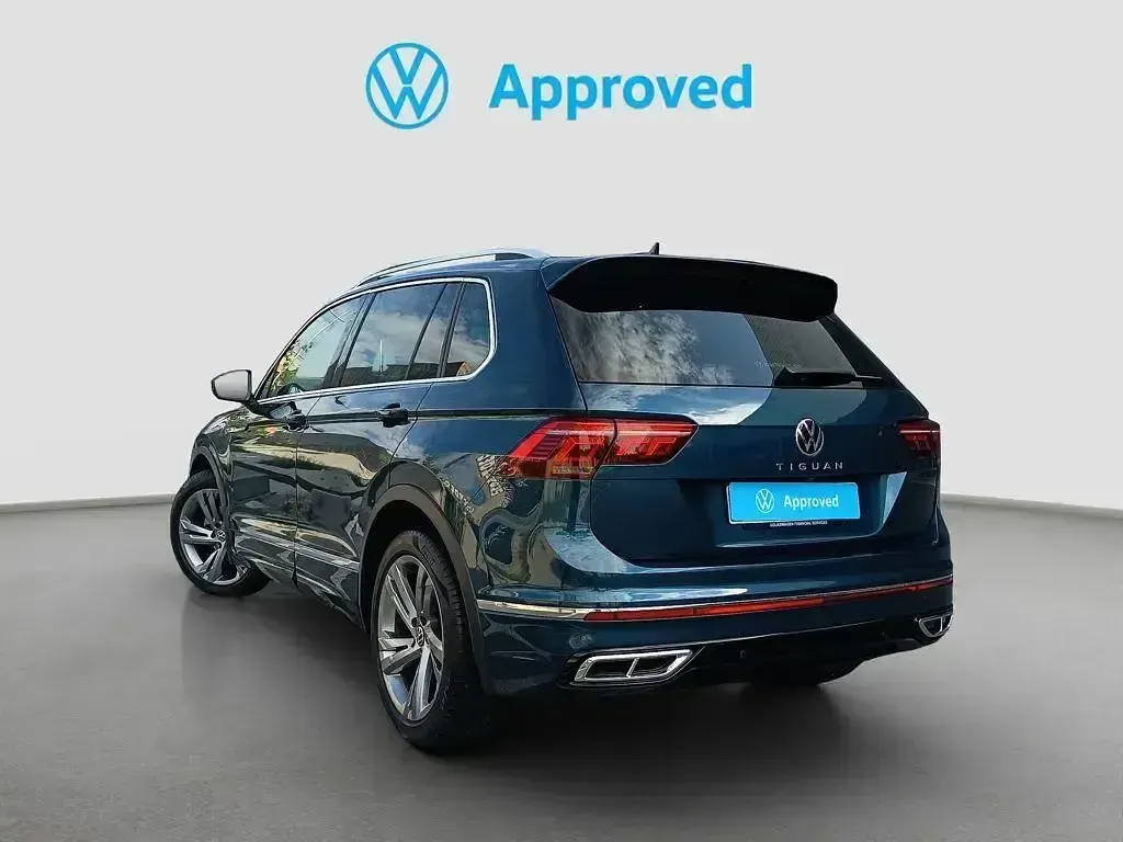Usado VW Tiguan R-line 150 CV (110 kW) 2022 Azul SUV