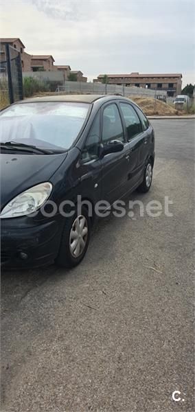 Negro Usado 2001 Citroën Xsara Picasso Monovolumen | 650 € (Super precio) - Imagen 1/4