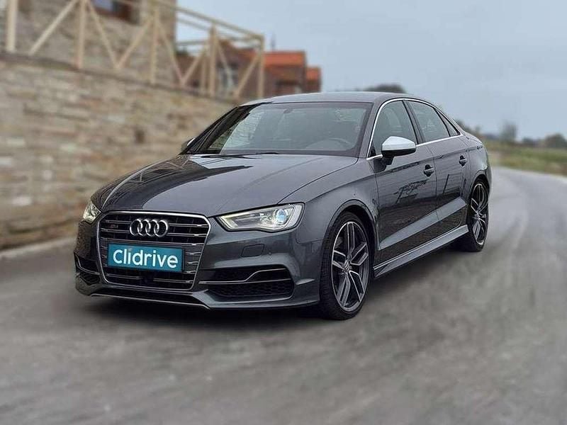 Usado Audi S3 Sportback Ambiente 300 CV (220 kW) 2015 Gris Utilitario