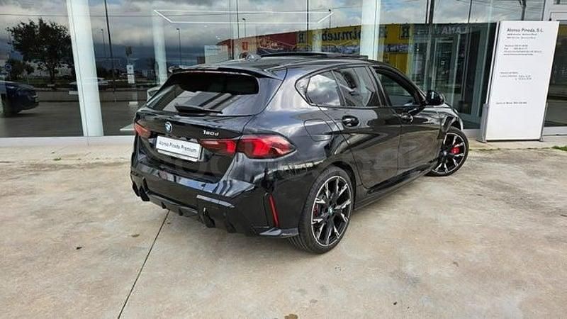 Usado BMW 120 Comfort Edition 163 CV (119 kW) 2024 Negro Utilitario