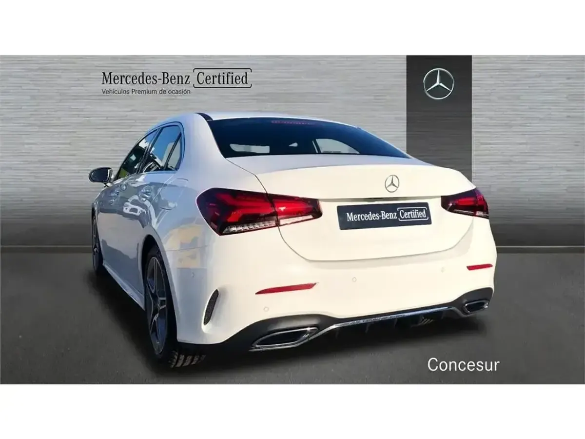 Usado Mercedes A180 136 CV (100 kW) 2022 Blanco Berlina