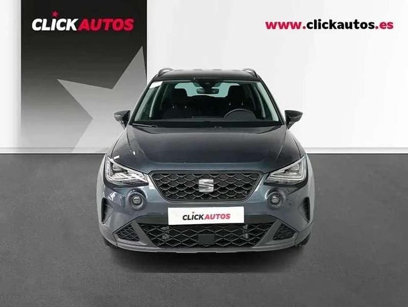 Usado Seat Arona Style 116 CV (85 kW) 2025 Gris SUV