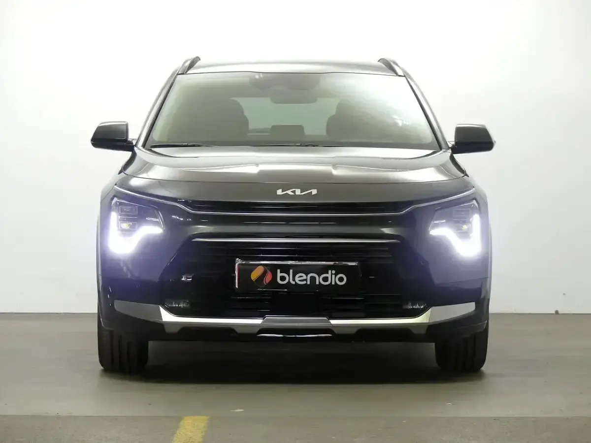 Usado Kia Niro 183 CV (134 kW) 2024 Gris SUV