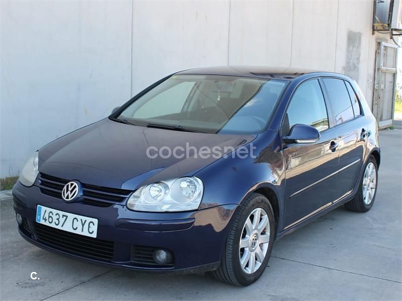 Usado VW Golf IV Trendline 105 CV (77 kW) 2005 Azul Berlina