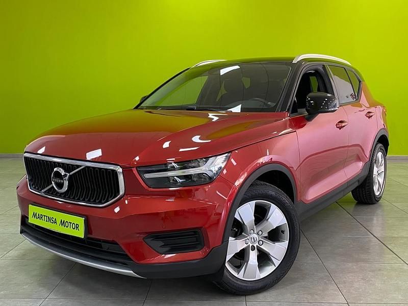 Rojo Usado 2021 Volvo XC40 Business Edition SUV | 29.300 € (Un poco caro) - Imagen 1/4