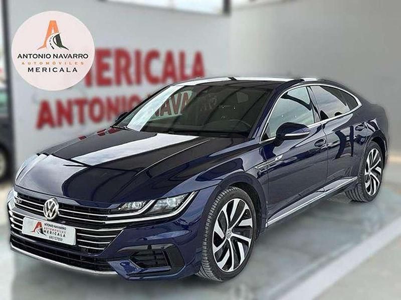 Azul Usado 2019 VW Arteon R-line Coupe | 21.500 € (Un poco caro) - Imagen 1/4