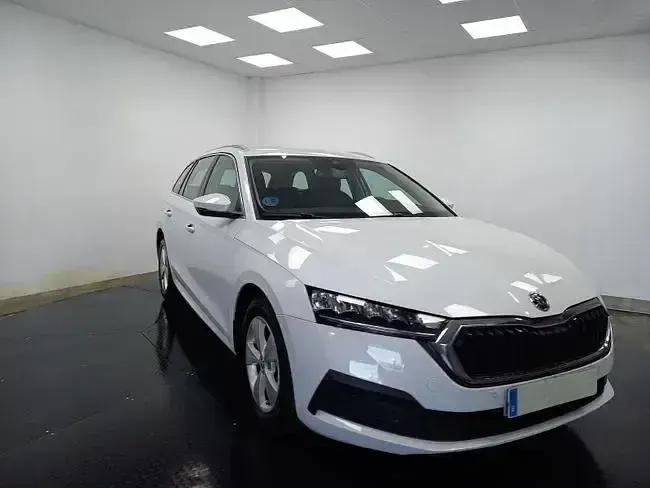 Brugt Skoda Octavia 110 HK (80 kW) 2021 Hvid Stationcar