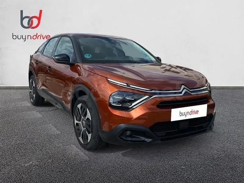 Usado Citroën C4 Feel 110 CV (80 kW) 2023 Marrón Berlina