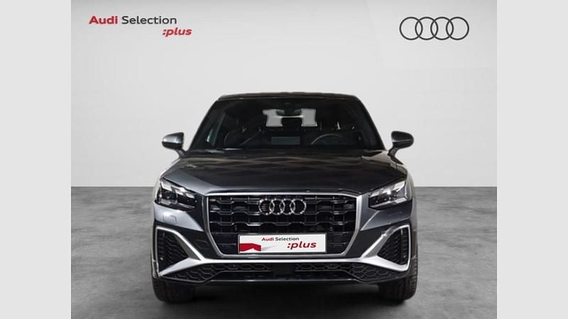 Usado Audi Q2 150 CV (110 kW) 2024 Gris daytona efecto perla SUV