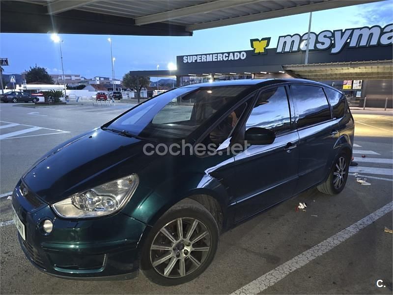 Usado Ford S-MAX Titanium 175 CV (128 kW) 2008 Verde Monovolumen