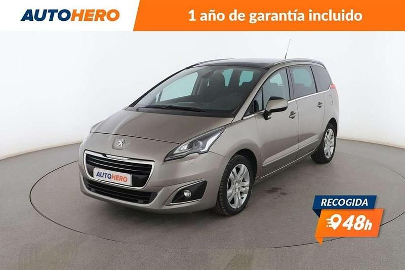 Gris Usado 2015 Peugeot 5008 Allure Monovolumen | 10.799 € (Precio justo) - Imagen 1/3