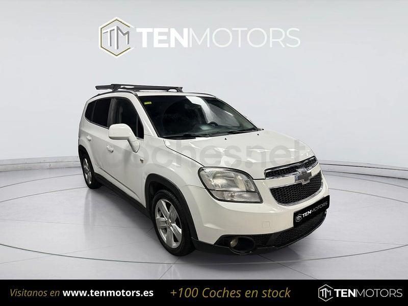 Usado Chevrolet Orlando LT 130 CV (95 kW) 2011 Blanco Monovolumen