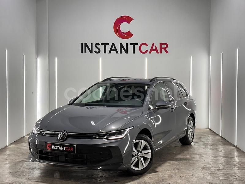 Gris / plata Nuevo 2025 VW Golf VIII Life Familiar | 23.990 € (Super precio) - Imagen 1/4