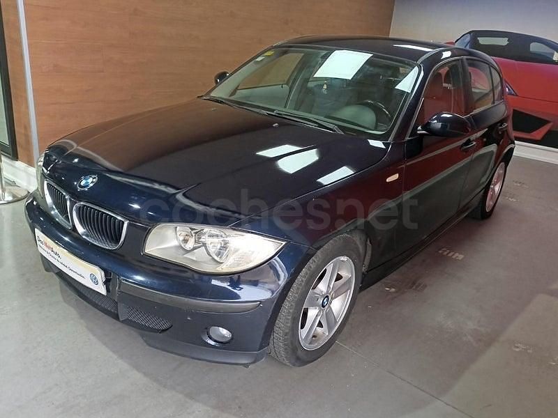 Usado BMW 118 122 CV (89 kW) 2006 Azul Utilitario