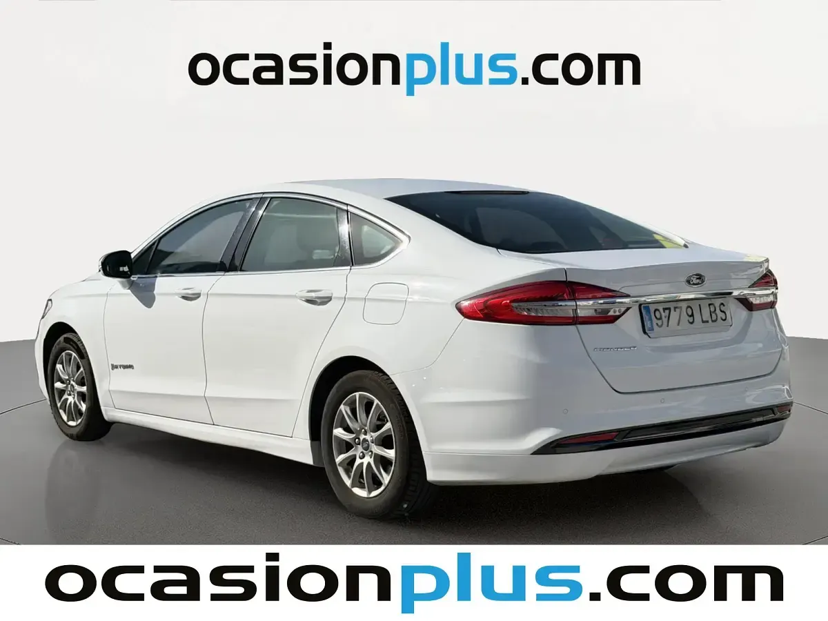 Usado Ford Mondeo Titanium 187 CV (137 kW) 2019 Blanco Berlina