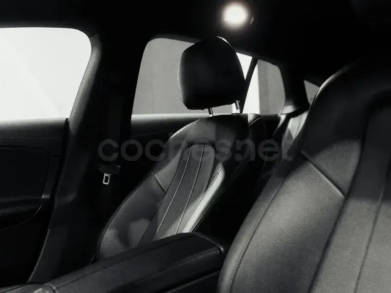 Usado Mercedes CLA250e Shooting Brake 218 CV (160 kW) 2022 Negro Familiar
