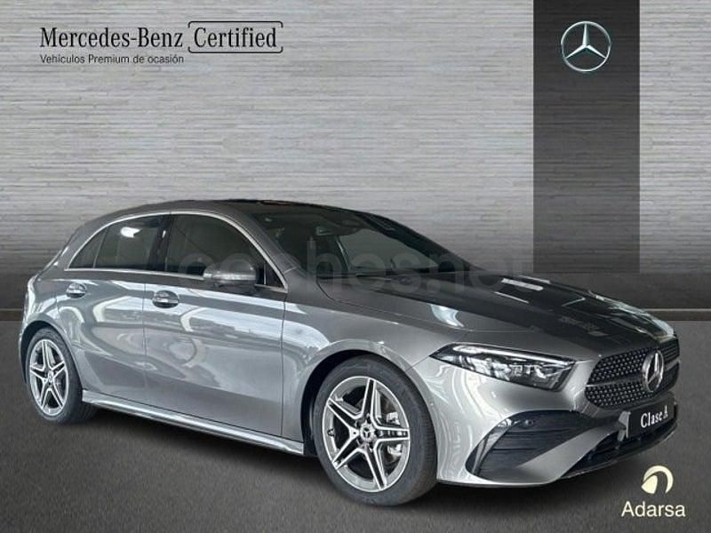 Usado Mercedes A200 AMG line 150 CV (110 kW) 2024 Gris montana Berlina