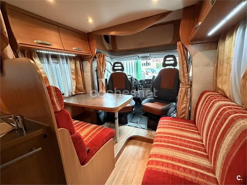 Usado Fiat Ducato 33 130 CV (95 kW) 2010 Blanco Van