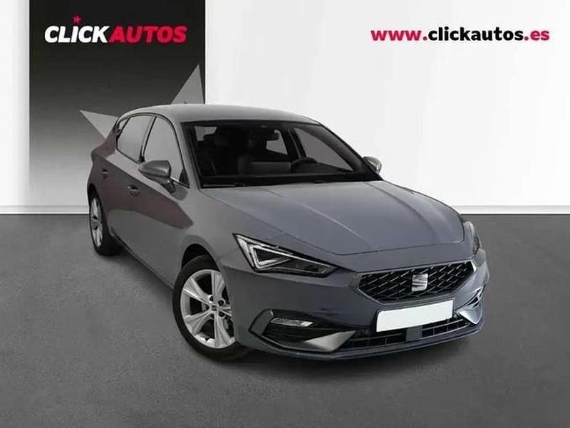 Usado Seat Leon FR 150 CV (110 kW) 2025 Gris Utilitario