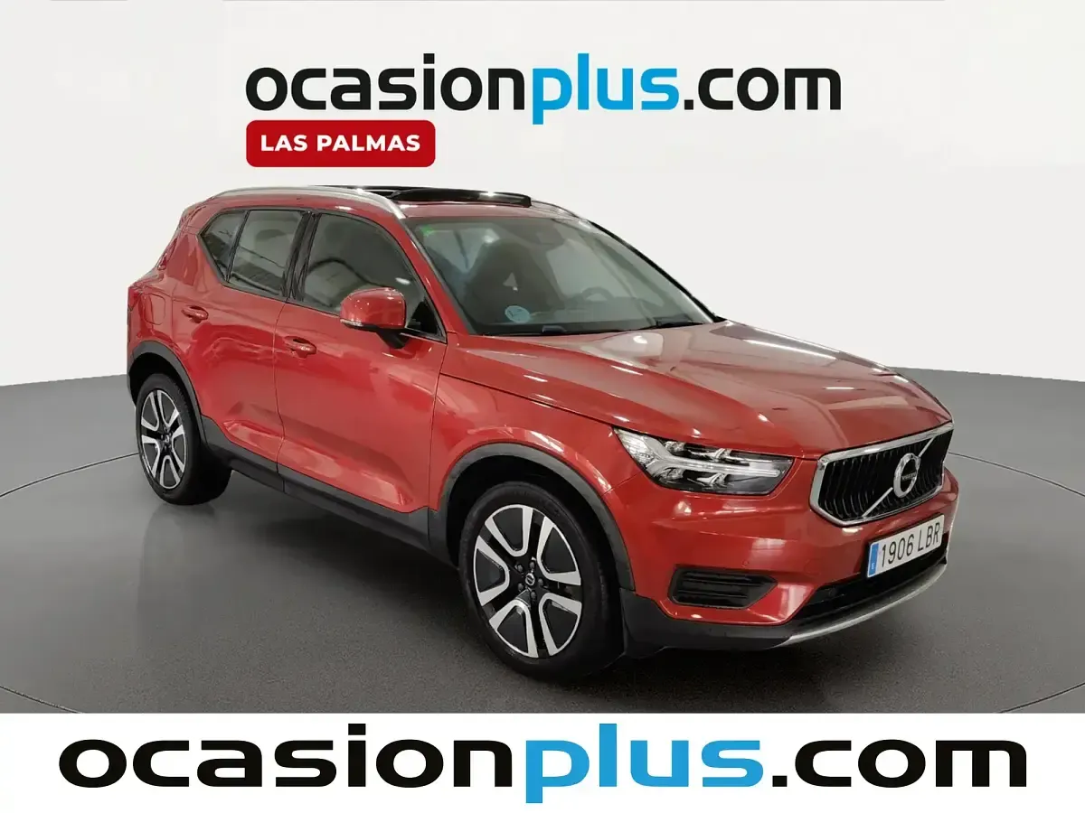Usado Volvo XC40 Business Edition 150 CV (110 kW) 2019 Rojo SUV