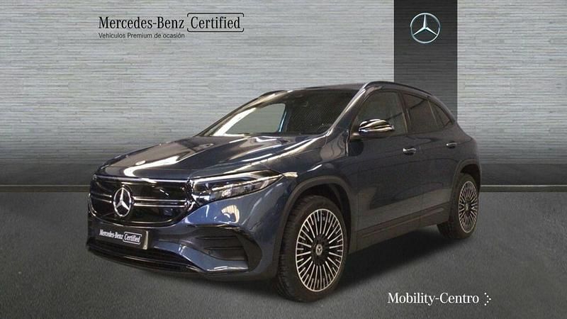 Denim blue metallic paint Usado 2023 Mercedes EQA250+ AMG line SUV | 42.900 € (Caro) - Imagen 1/4