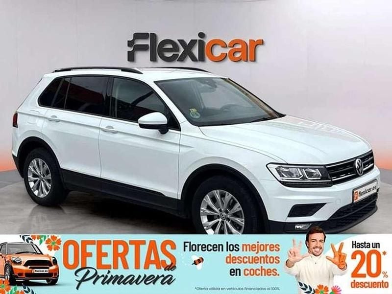 Usado VW Tiguan Edition 125 CV (91 kW) 2018 Blanco SUV