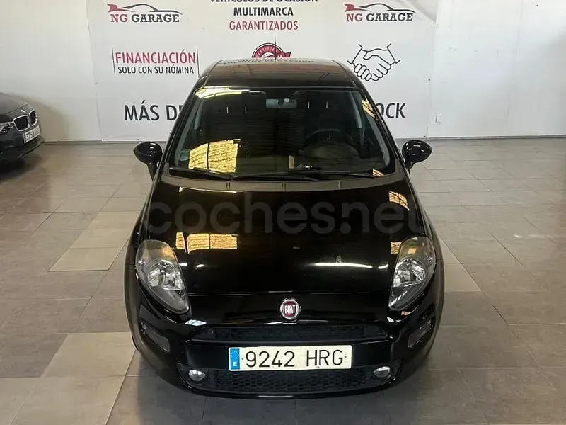 Usado Fiat Punto Lounge 69 CV (50 kW) 2013 Negro Utilitario