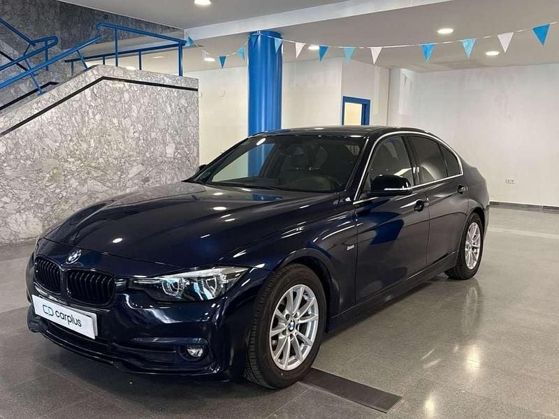 Käytetty BMW 320 Efficient Dynamics 163 HP (119 kW) 2018 Valkoinen Sedan