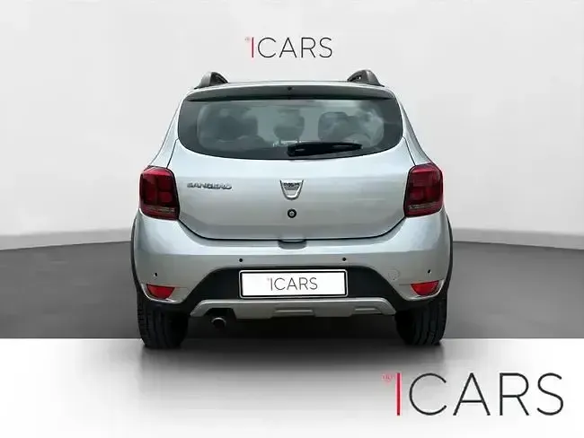 Gebraucht Dacia Sandero 90 PS (66 kW) 2020 Grau Limousine